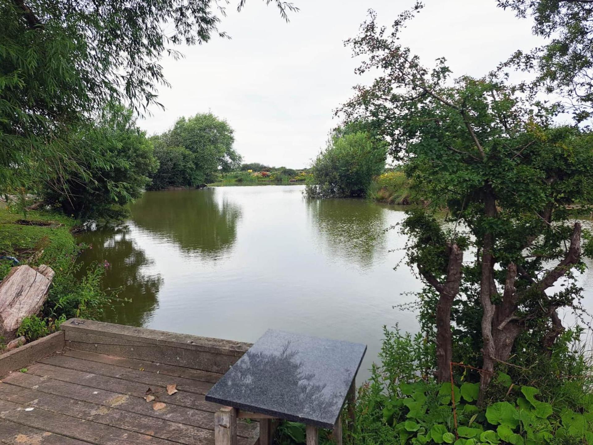 فيلا The Old Mill Barn With Hot Tub And Private Use Of Heated Pool يرل المظهر الخارجي الصورة